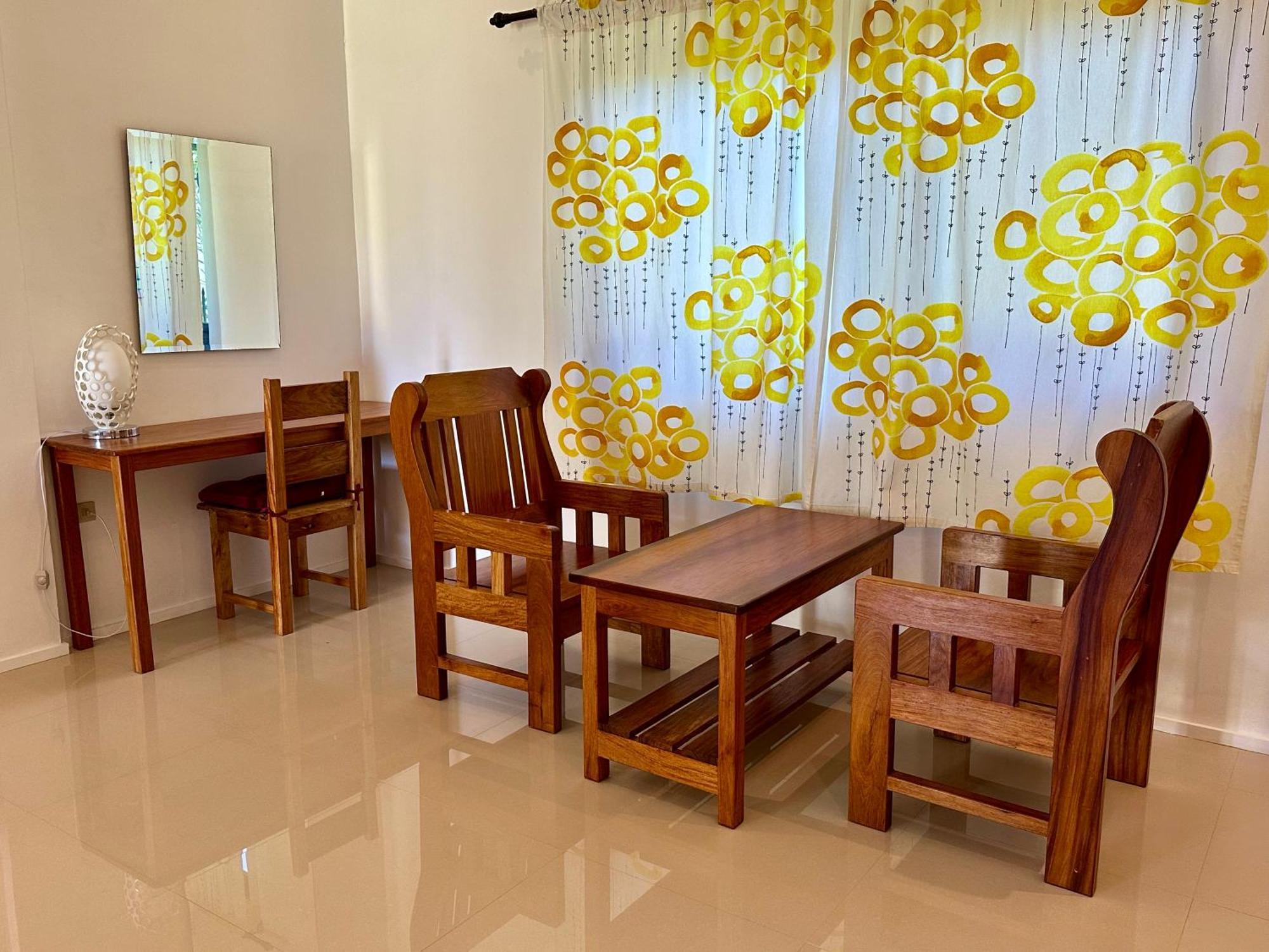 Strutz Art Garden Resort Bangued Exterior foto